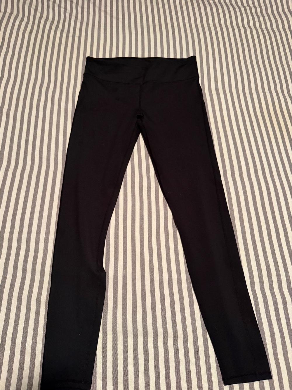 Black Fabletics Powerhold Active Leggings